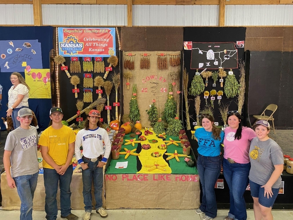 Raider FFA members at Kansas State Fair